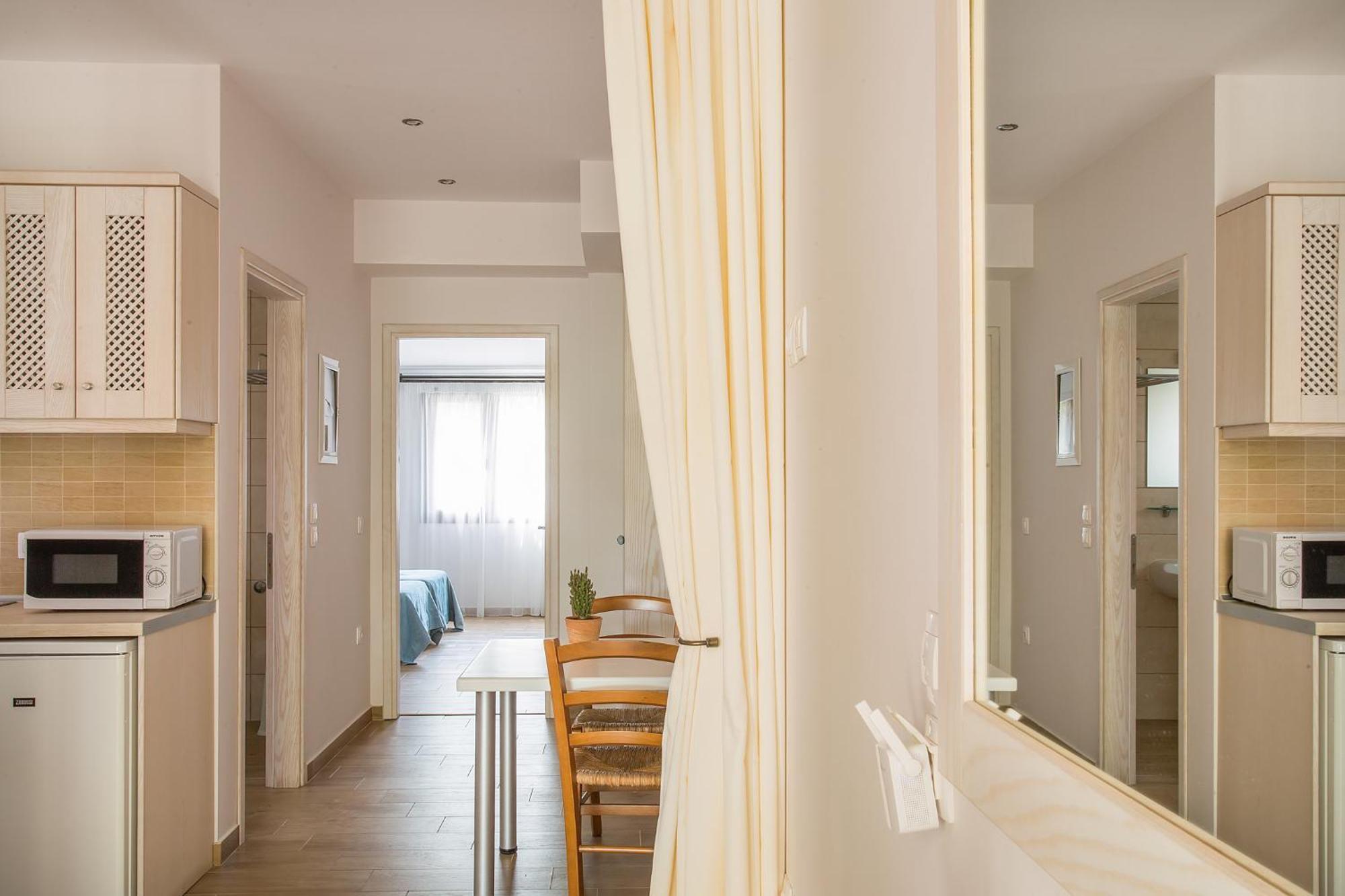 Spiti Prifti Apartments Gouviá Extérieur photo